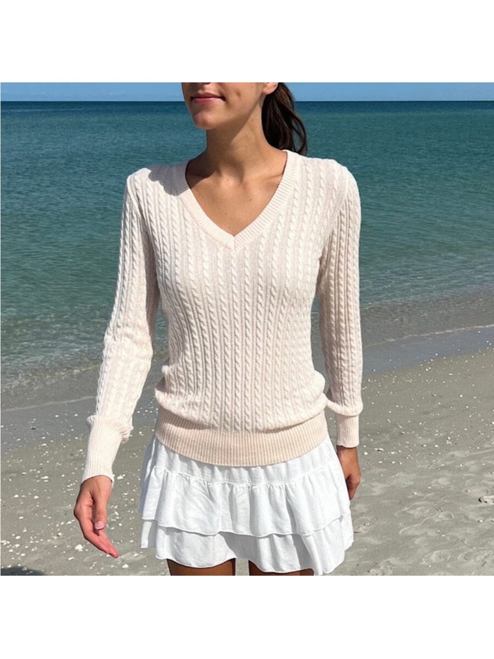 Brandy Melville V neck sweater